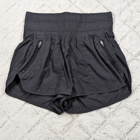 Free People Pants - Free People Shorts Women's XS Black Noiseless Way Home Hi-Rise Zipper Pockets